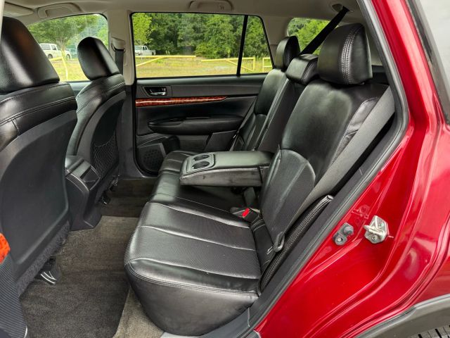 2012 Subaru Outback 3.6R Limited Image 36 of 98
