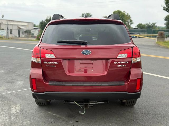 2012 Subaru Outback 3.6R Limited Image 10 of 98