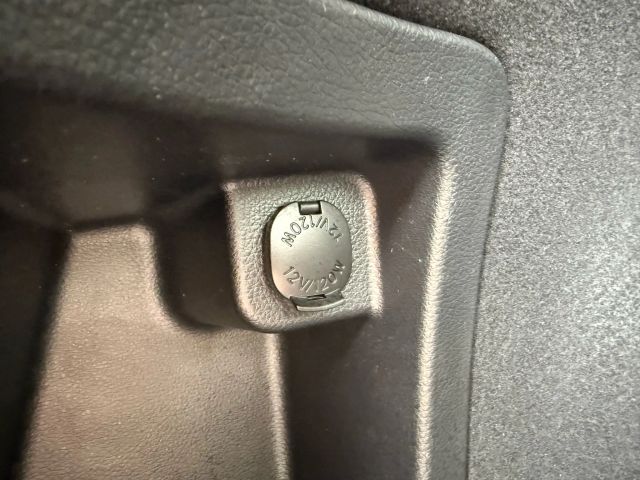 2012 Subaru Outback 3.6R Limited Image 63 of 98