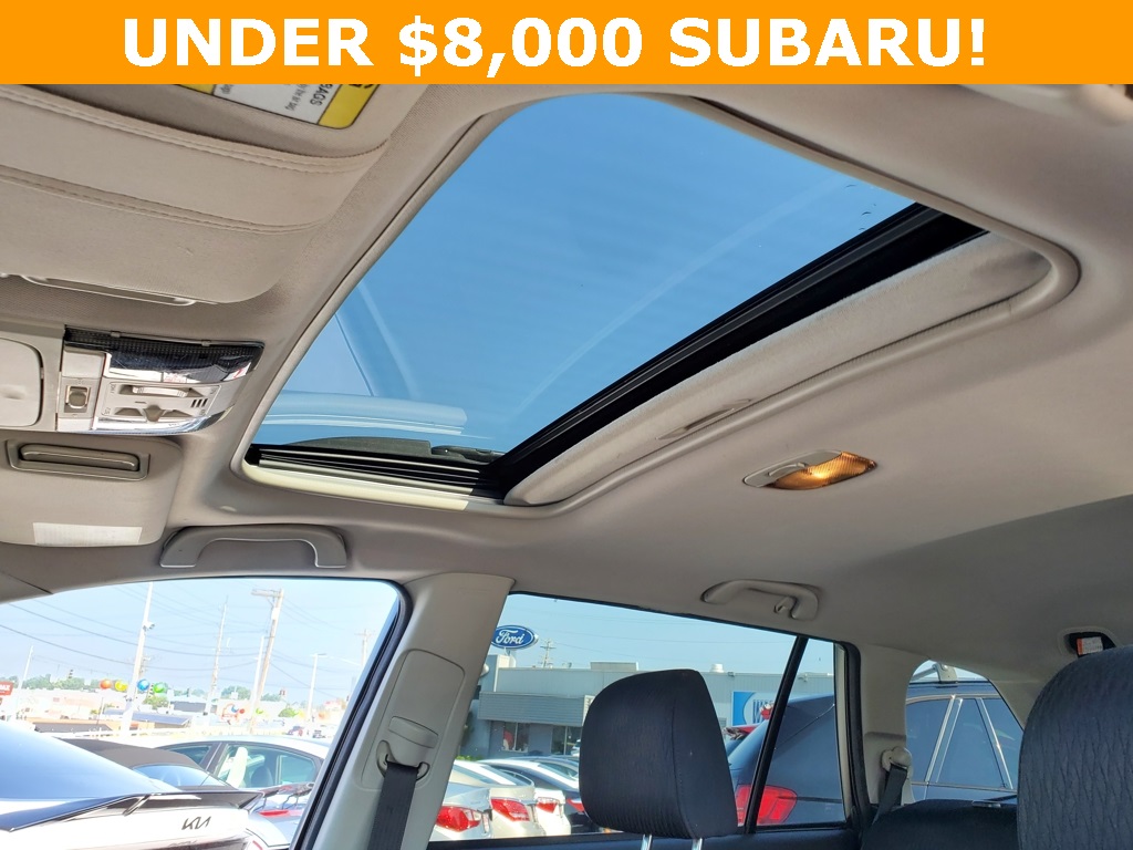 2012 Subaru Outback 2.5i Premium Image 11 of 24