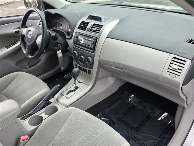 Vehicle image 15 of 37
