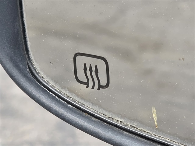 Vehicle image 29 of 37