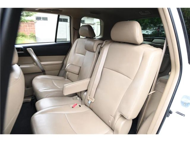 2012 Toyota Highlander Hybrid Base Image 10 of 25