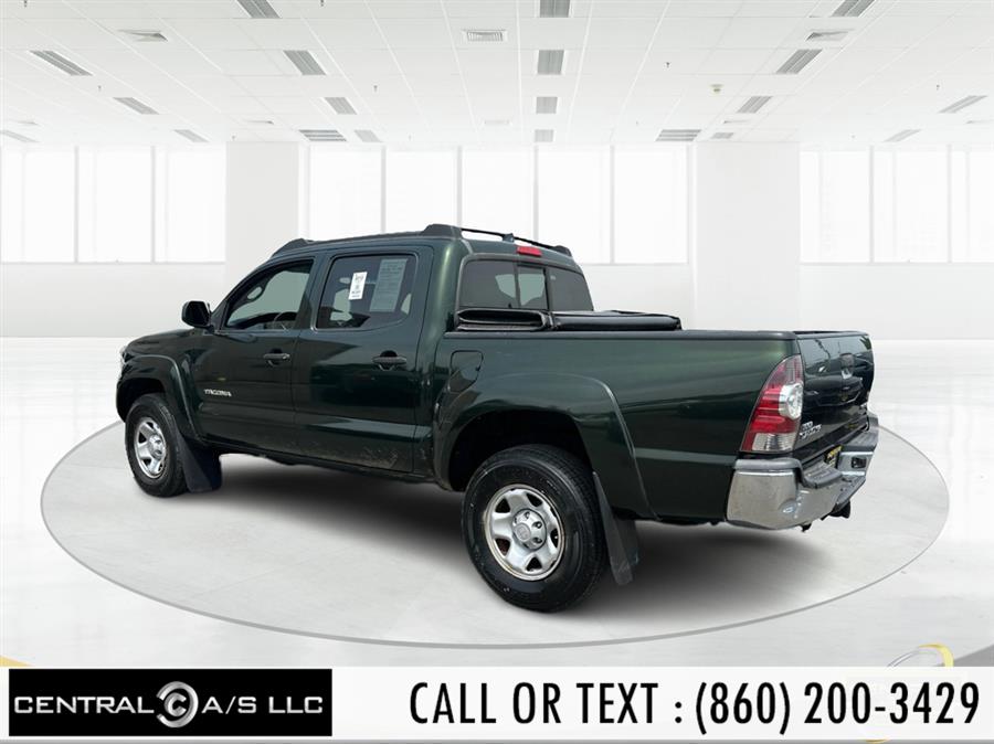 Vehicle image 8 of 19