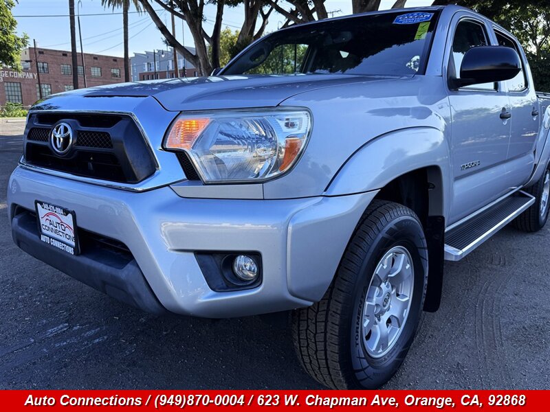 2012 Toyota Tacoma PreRunner Image 2 of 33