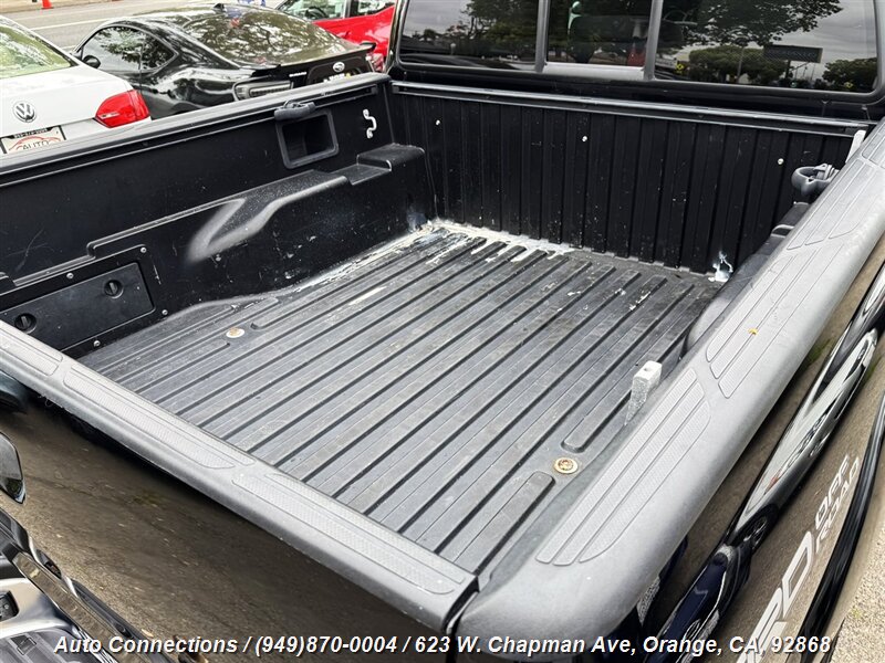 Vehicle image 30 of 35