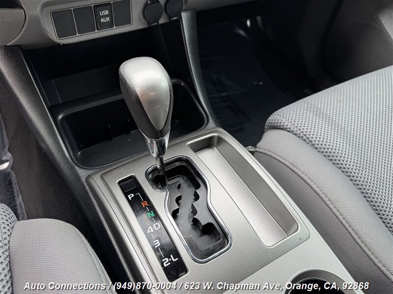 Vehicle image 19 of 35