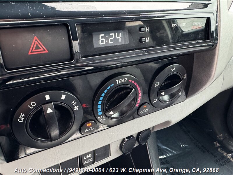 Vehicle image 21 of 35