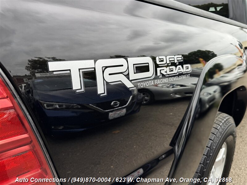 Vehicle image 33 of 35