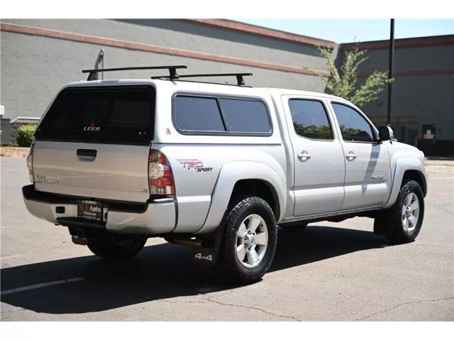 Vehicle image 5 of 32