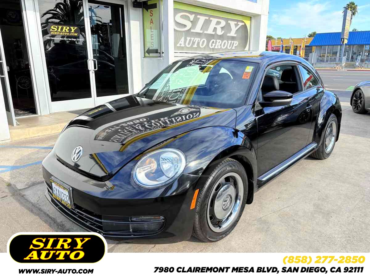2012 Volkswagen Beetle 2.5L PZEV Image 1 of 14