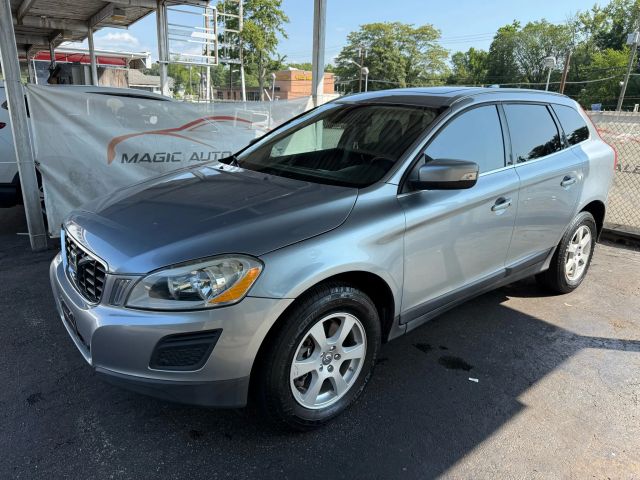 2012 Volvo XC60 3.2L Image 1 of 48