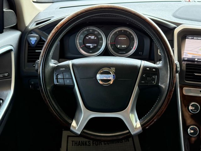2012 Volvo XC60 3.2L Image 38 of 48