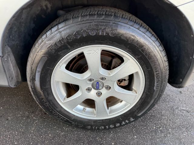 2012 Volvo XC60 3.2L Image 12 of 48