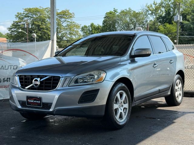 2012 Volvo XC60 3.2L Image 3 of 48