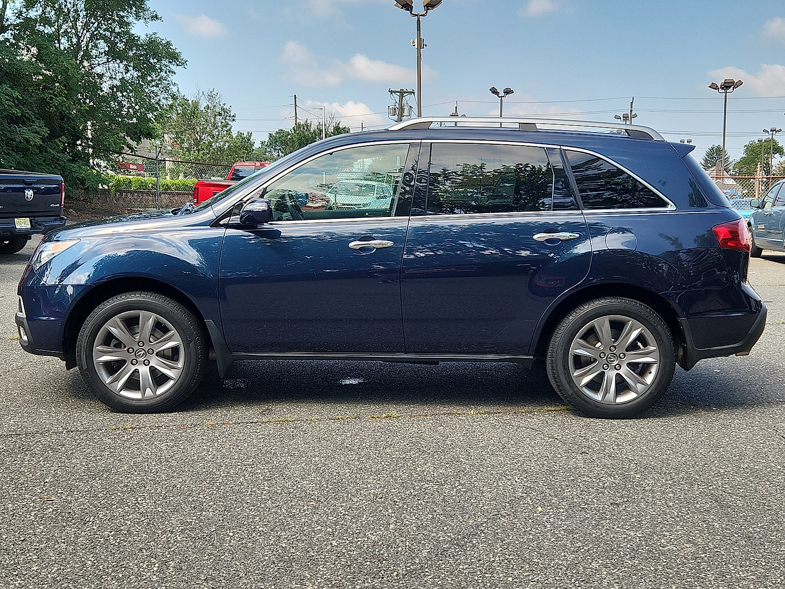 Vehicle image 7 of 31
