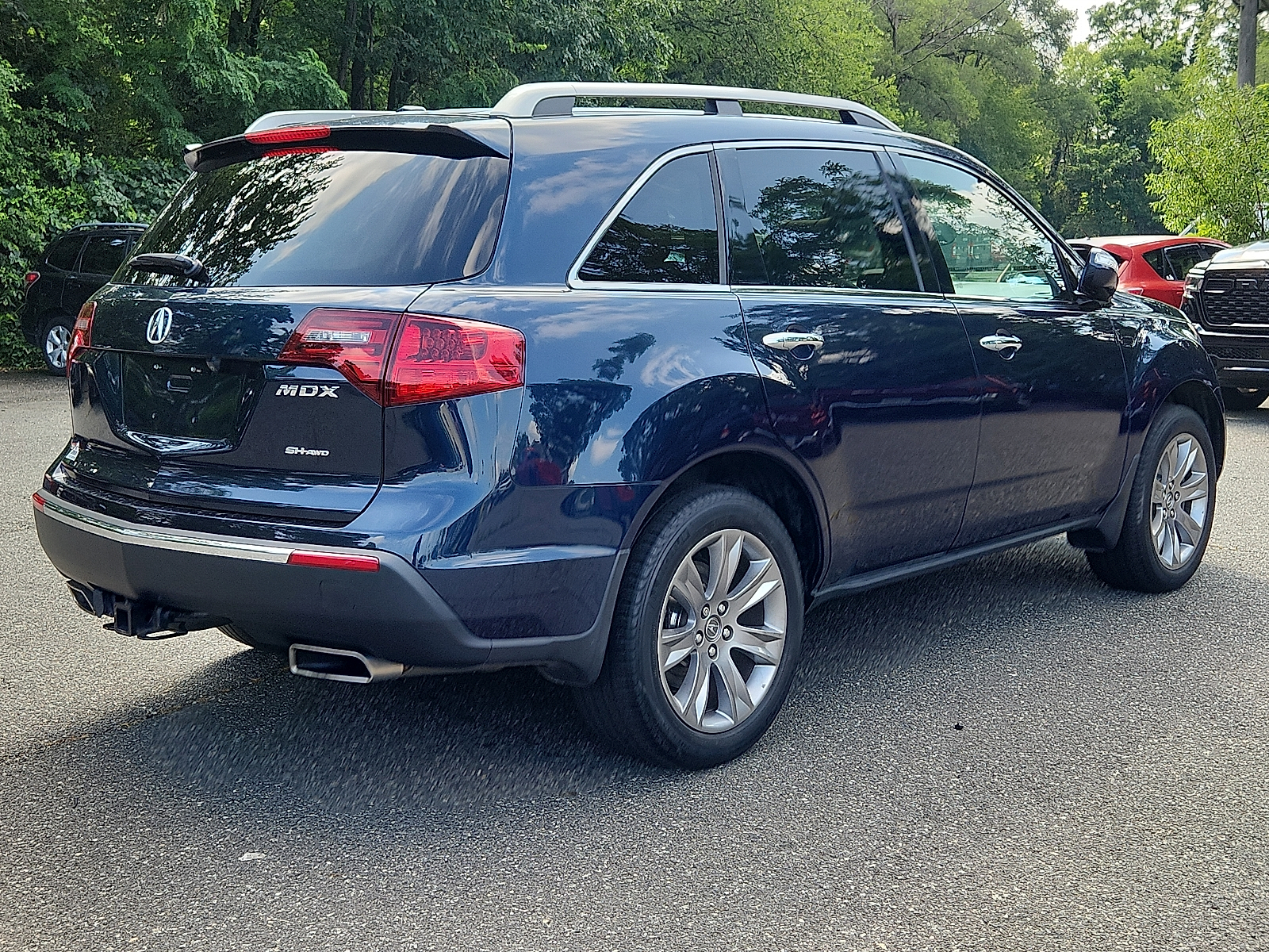 Vehicle image 4 of 31
