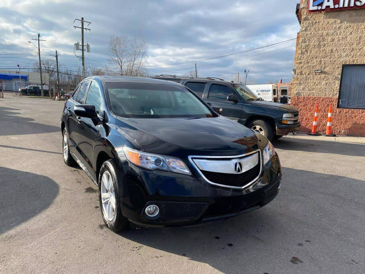 Vehicle image 4 of 13