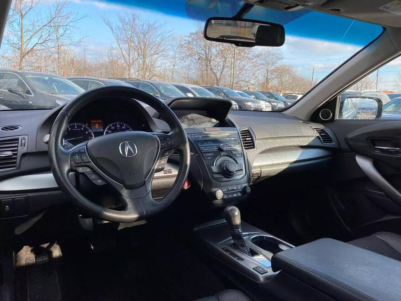 Vehicle image 13 of 13