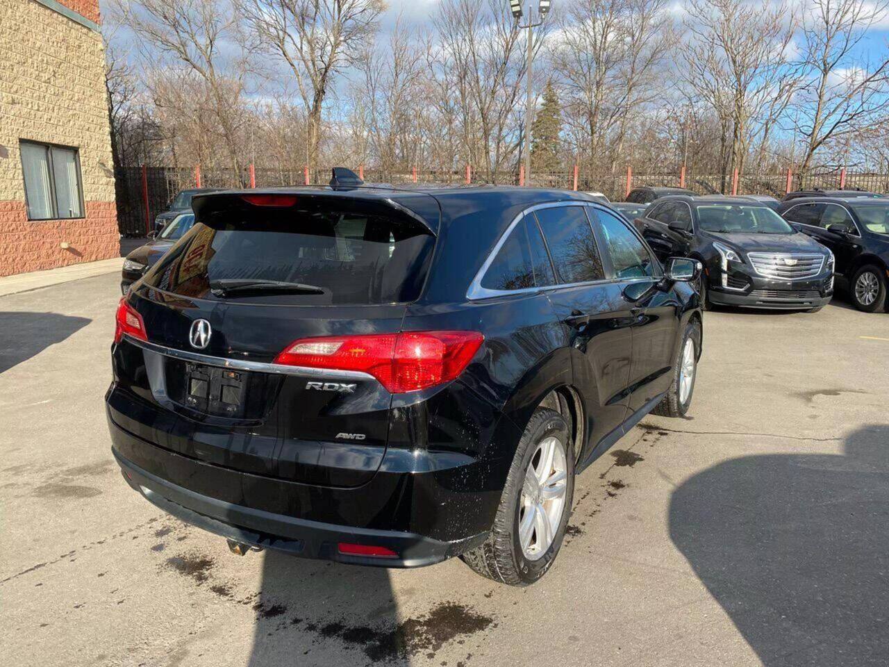 Vehicle image 6 of 13