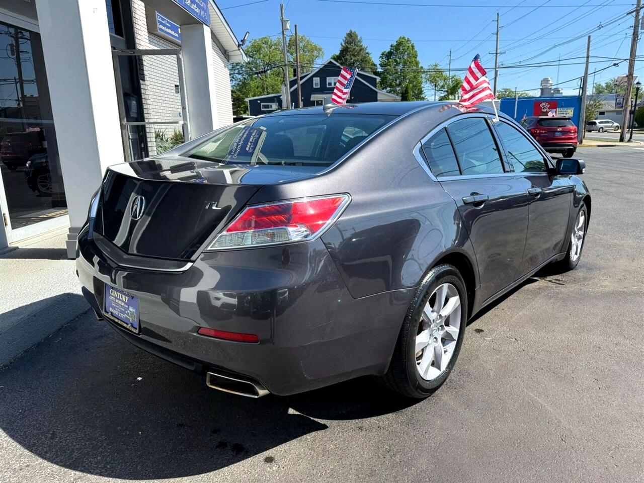 Vehicle image 5 of 19