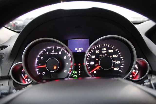 Vehicle image 16 of 36