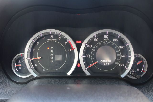 Vehicle image 19 of 37