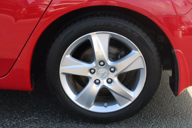 Vehicle image 37 of 37