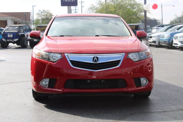 Vehicle image 2 of 37