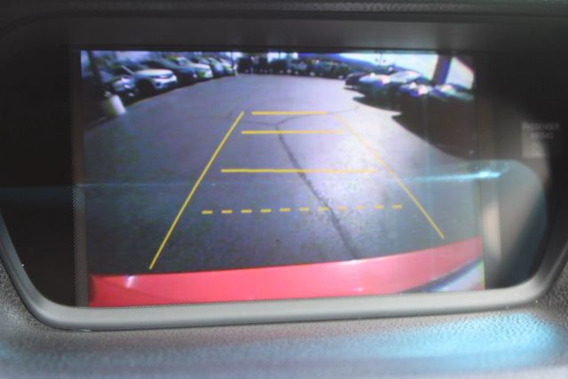Vehicle image 14 of 37