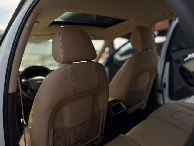 Vehicle image 27 of 35