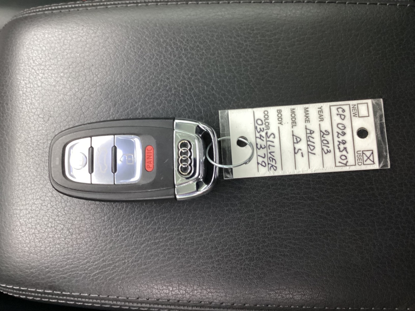 Vehicle image 38 of 46