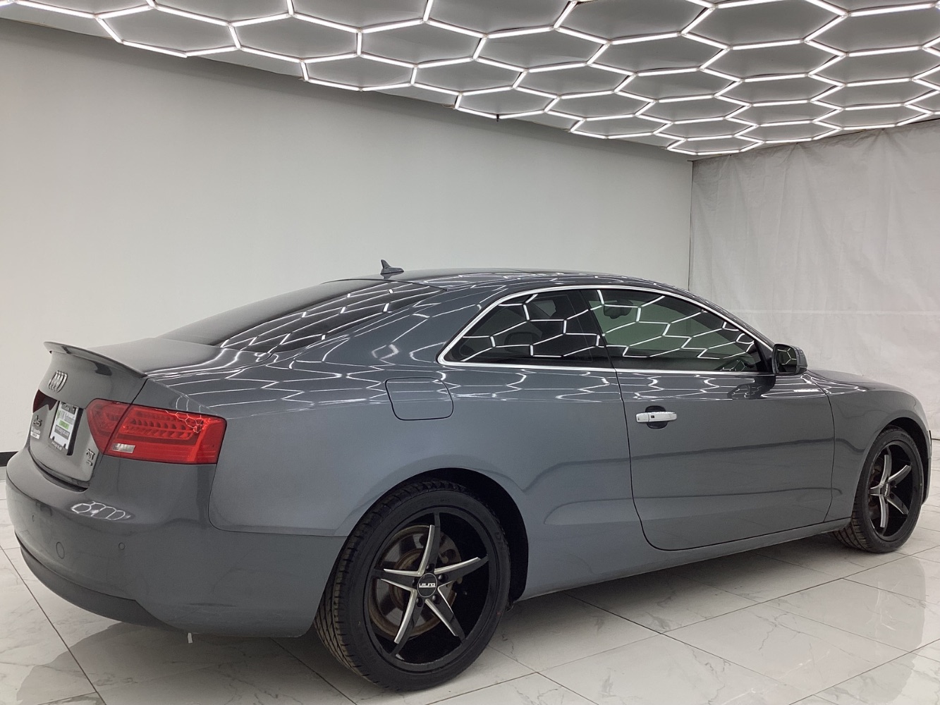 Vehicle image 5 of 46