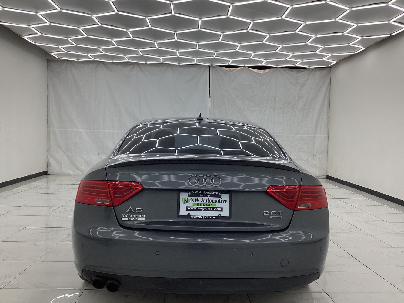 Vehicle image 11 of 46
