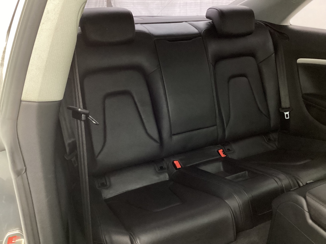 Vehicle image 20 of 46