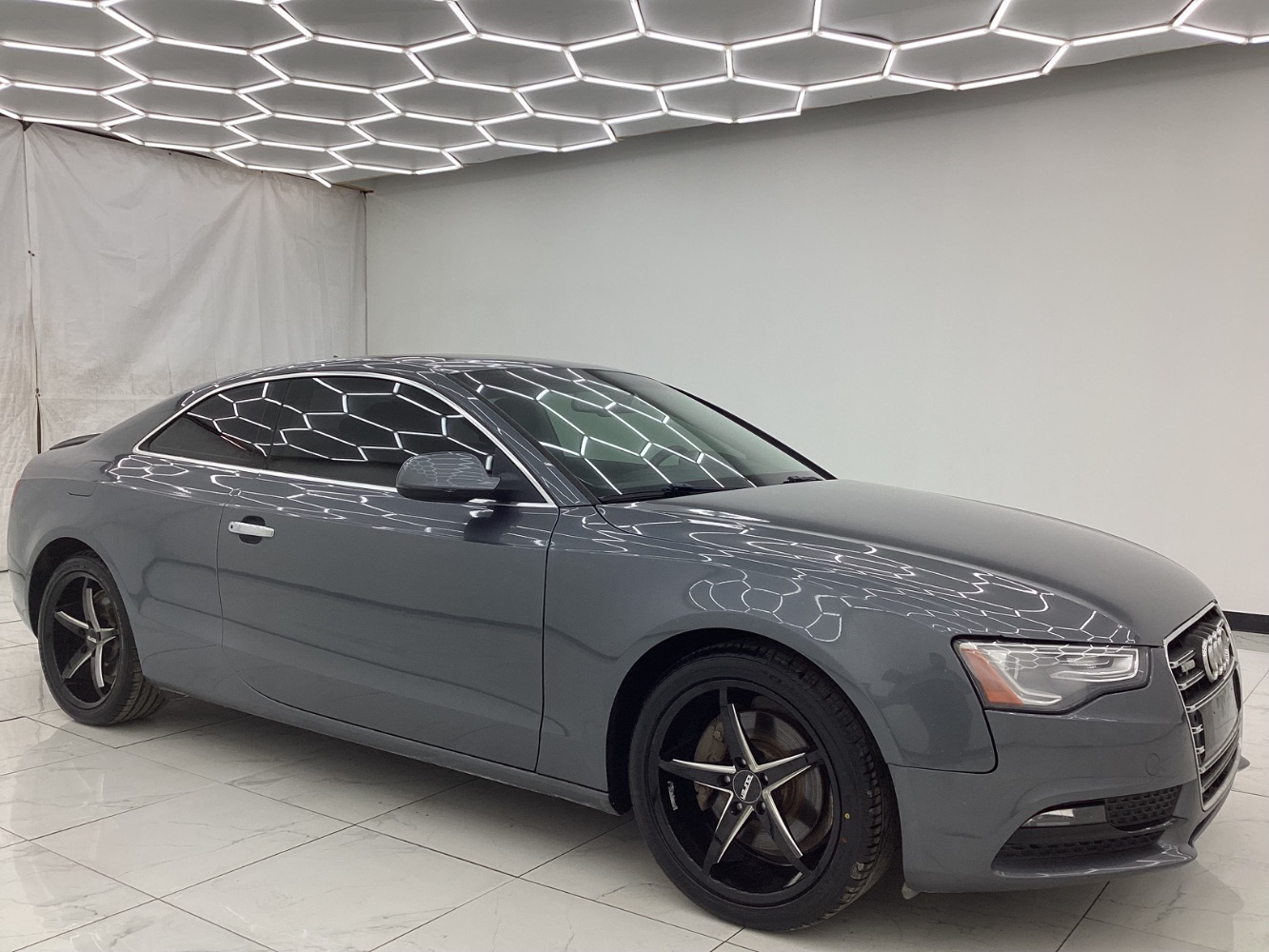 Vehicle image 4 of 46