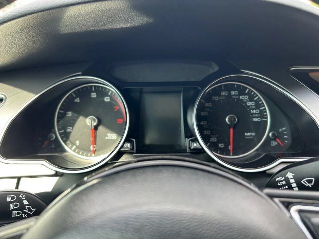Vehicle image 17 of 18