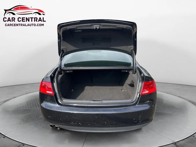 Vehicle image 10 of 18