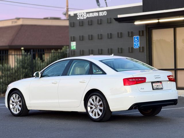 Vehicle image 10 of 35
