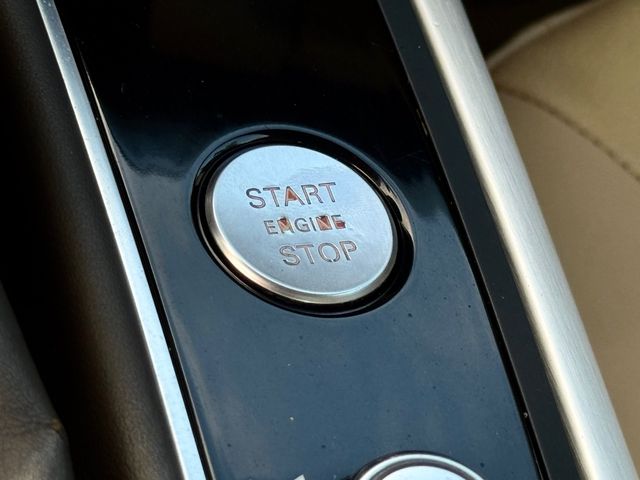 Vehicle image 34 of 35