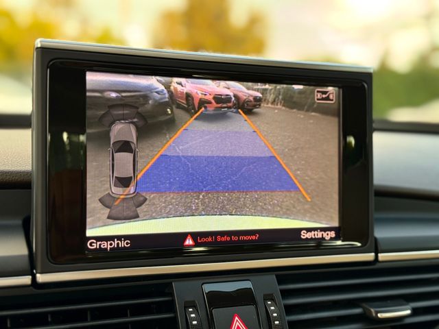 Vehicle image 21 of 35