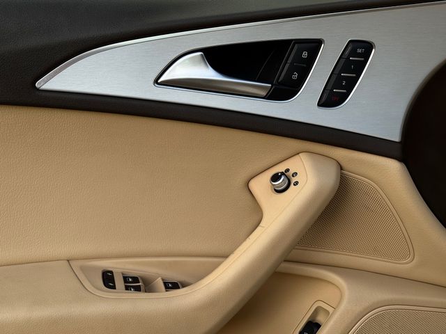 Vehicle image 24 of 35