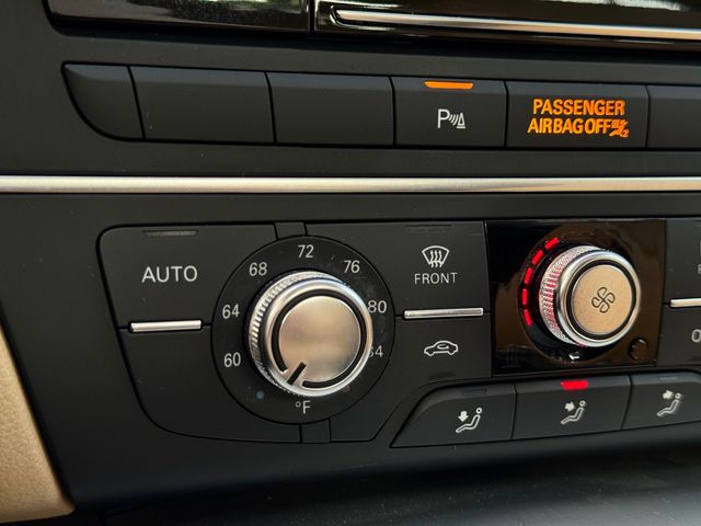 Vehicle image 25 of 35