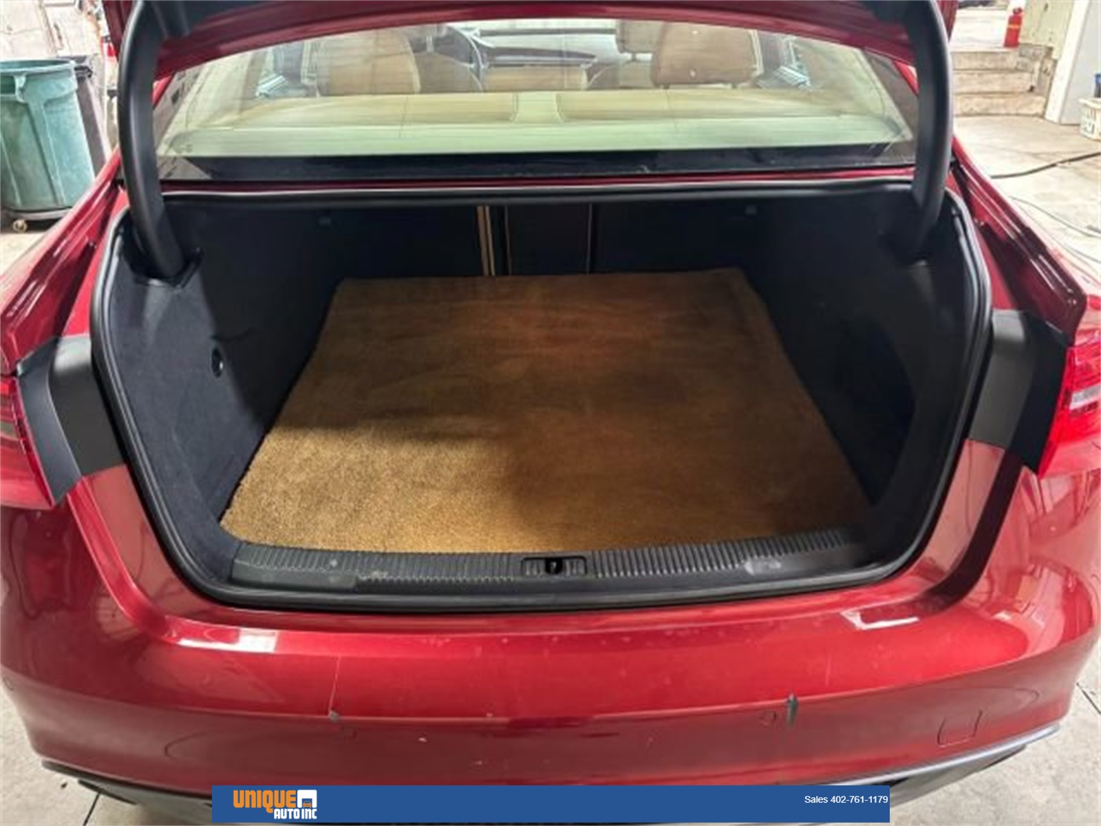 Vehicle image 27 of 76