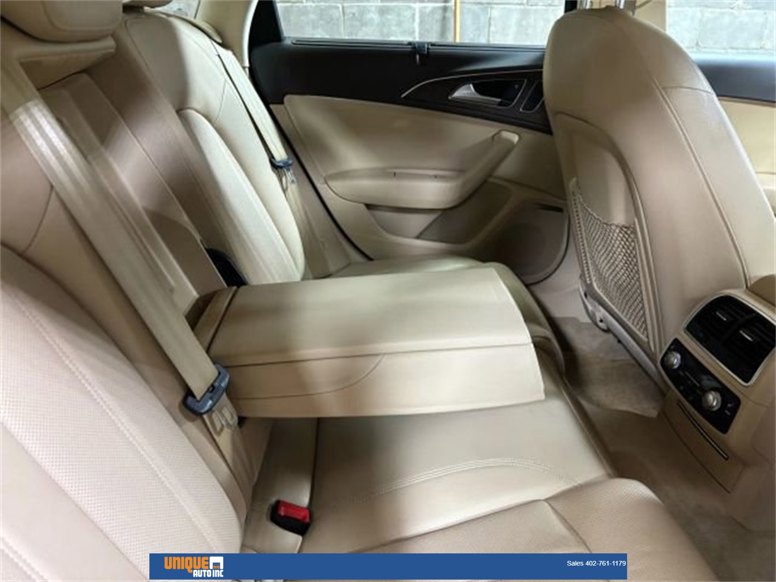 Vehicle image 22 of 76