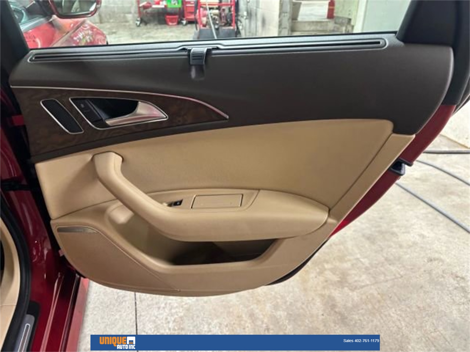 Vehicle image 18 of 76