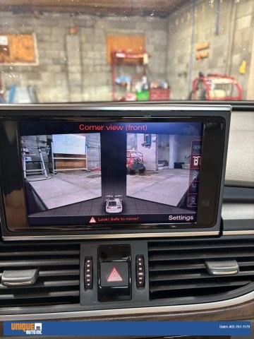 Vehicle image 72 of 76