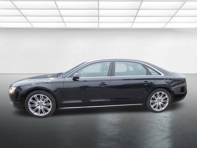 2013 Audi A8 L 3.0L Image 4 of 35