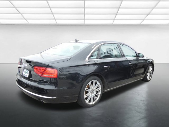 2013 Audi A8 L 3.0L Image 2 of 35