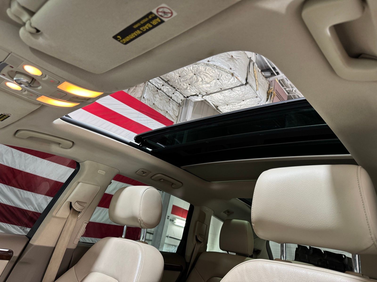 Vehicle image 16 of 30